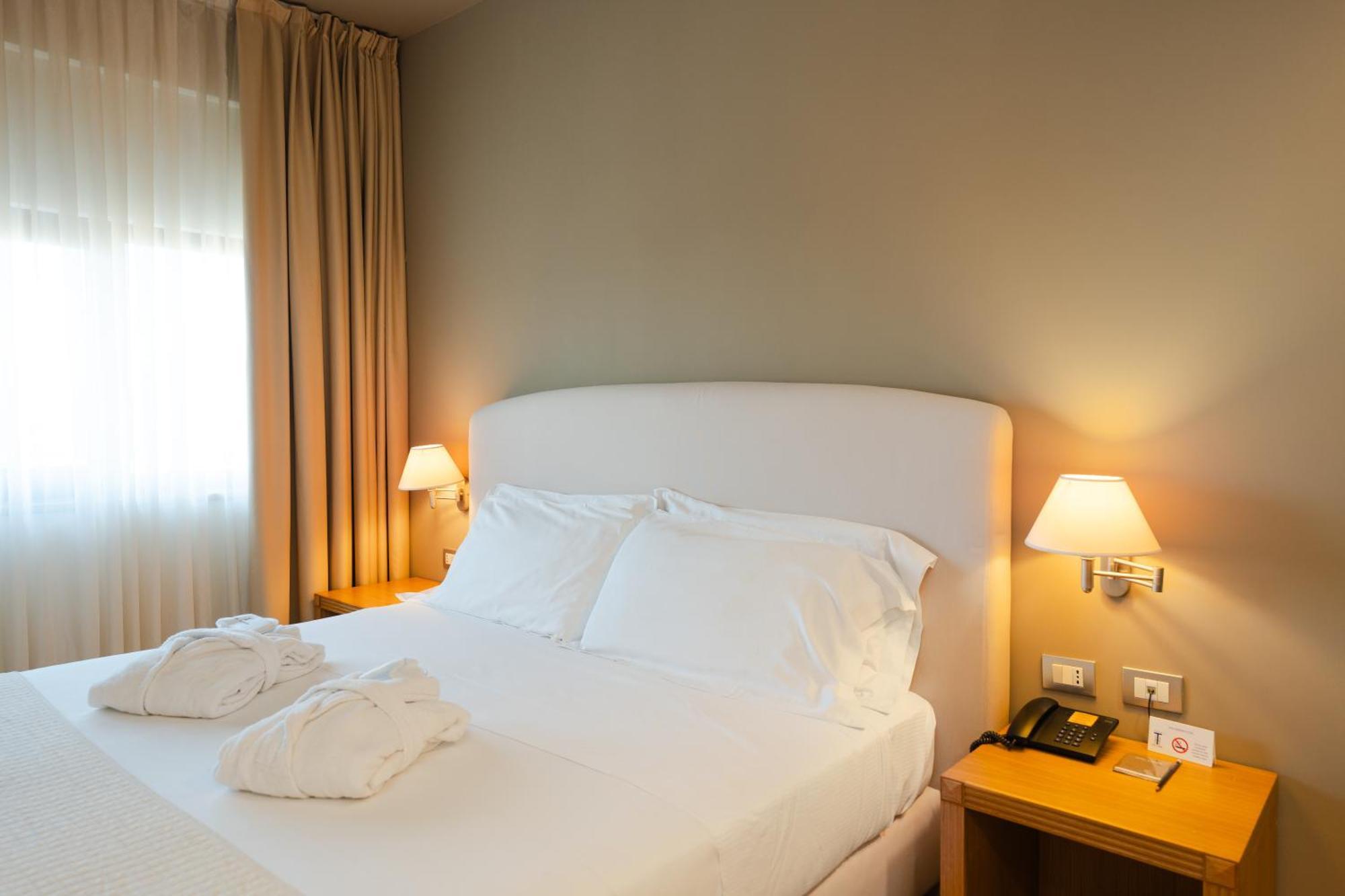 Hotel Touring Carpi Exteriér fotografie