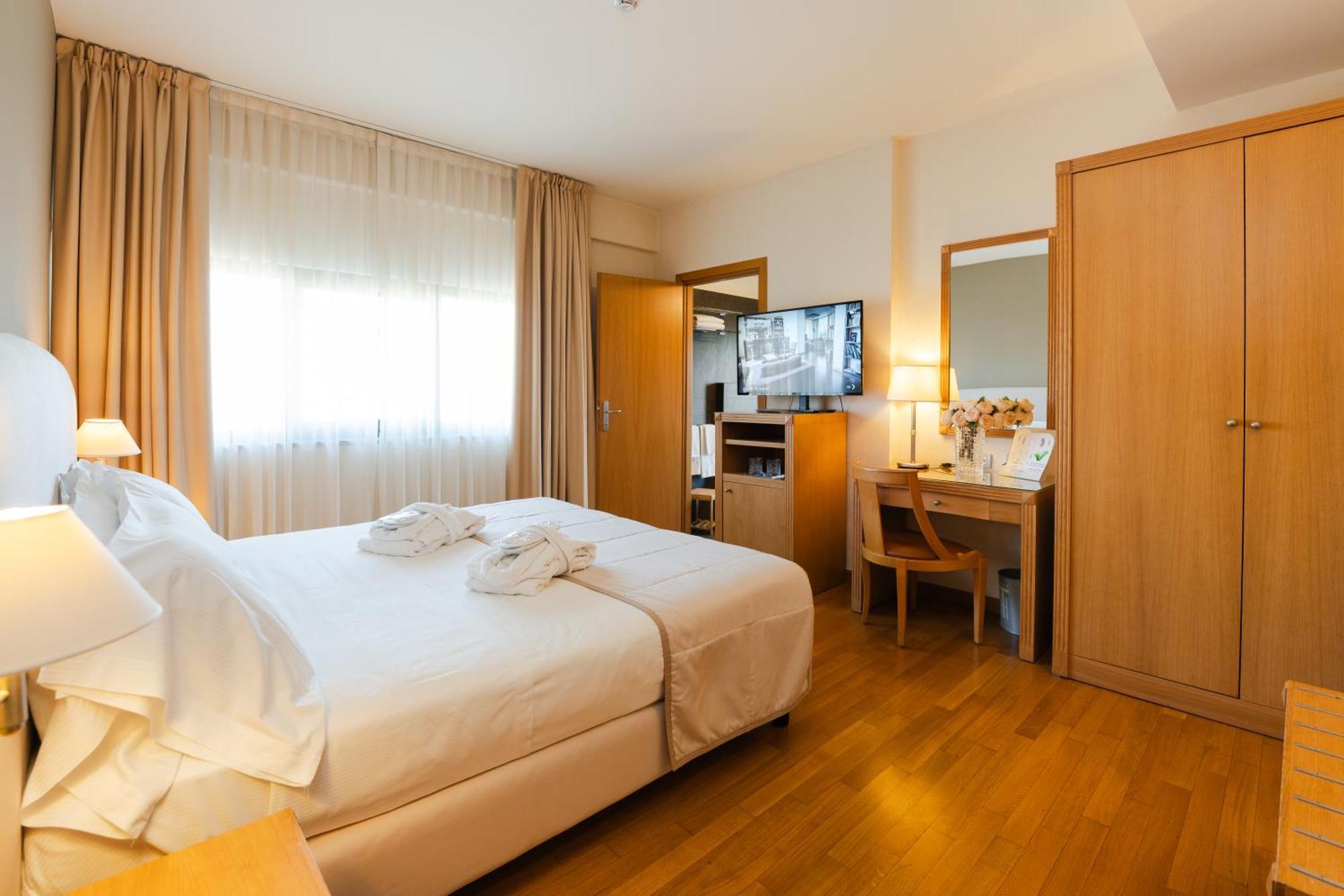 Hotel Touring Carpi Exteriér fotografie